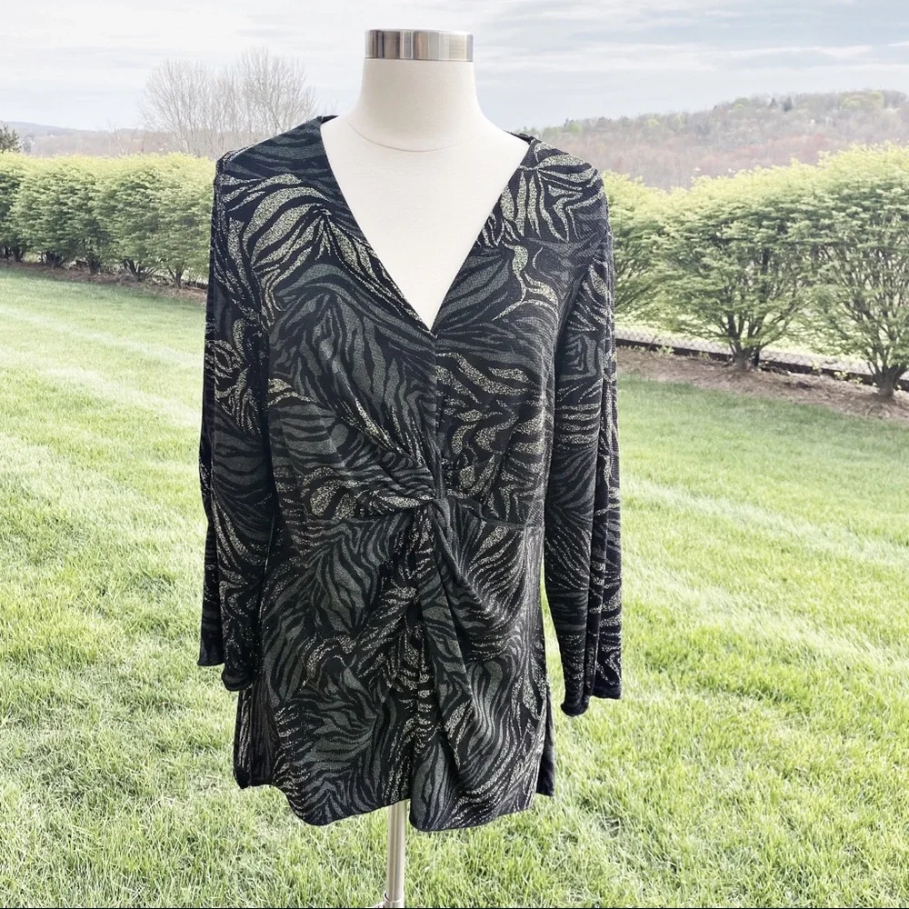 J.B.S. Ltd. Plus Size black sparkly holiday evening Top - Picture 2 of 14